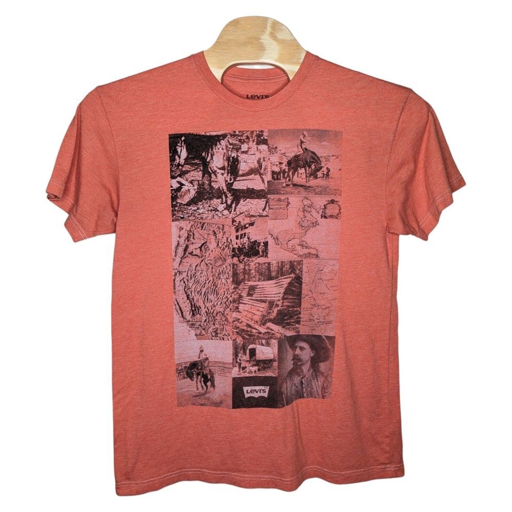 Levi's Western Rodeo Cowboy T Shirt Adult Size XL‎ Red Wild West Horse Wagon